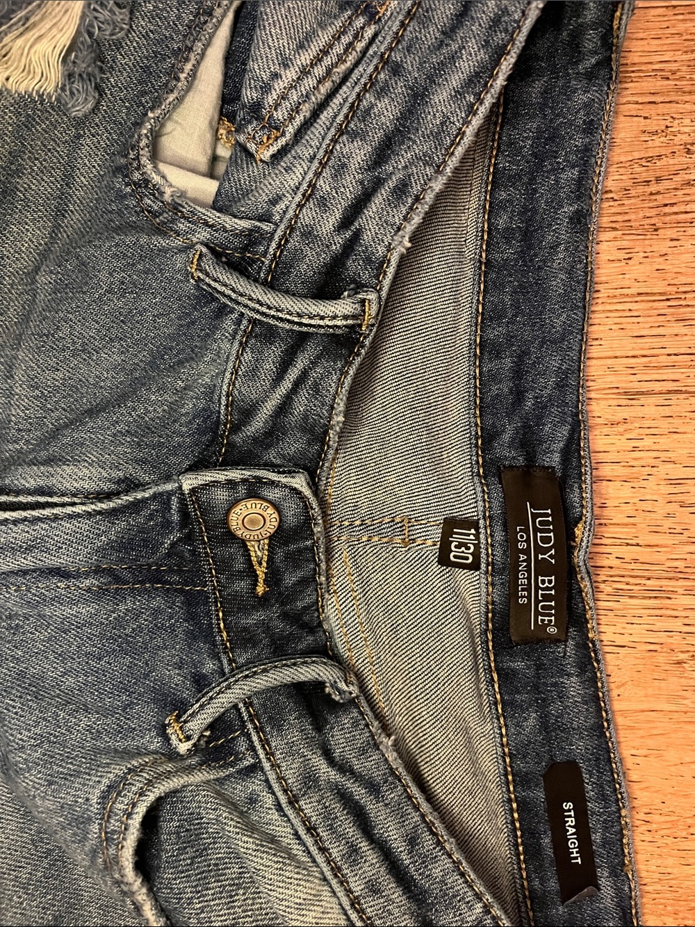Judy Blue Light Blue Distressed Straight Jeans